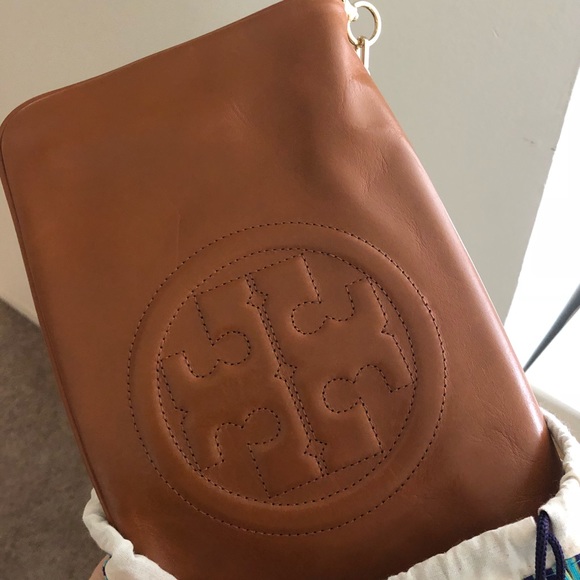 Tory Burch Tan Leather Purse - Picture 2 of 5